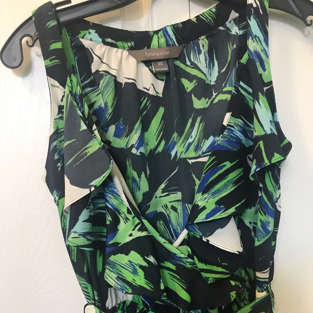 Fynn &Rose Blue/Green/White Printed Ruffle dress